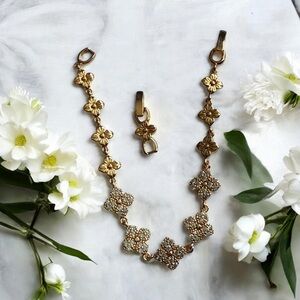 18k Gold Electroplated Cz Stones Paved Clover Design Bracelet